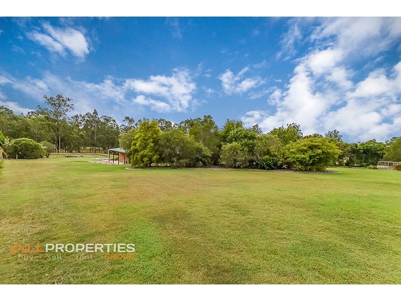 35 Bushman Dr, Jimboomba QLD 4280