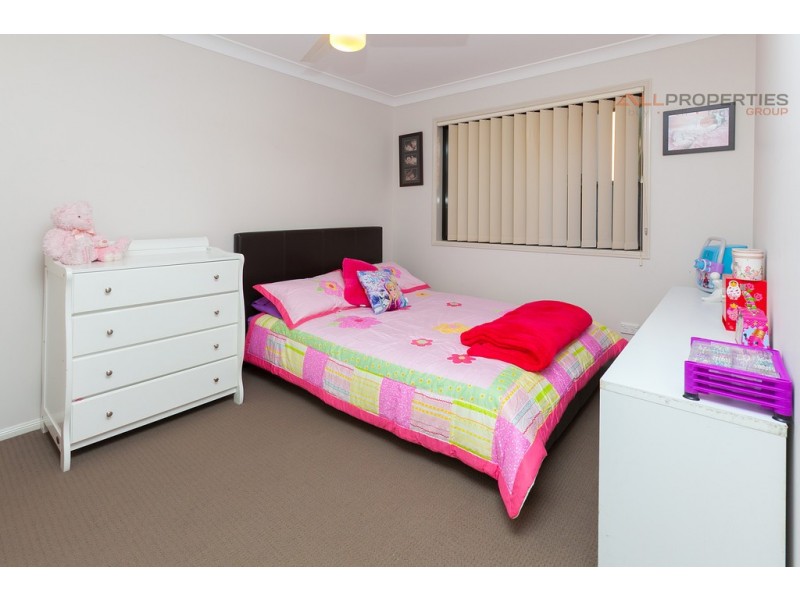 28 Vincent St, Calamvale QLD 4116