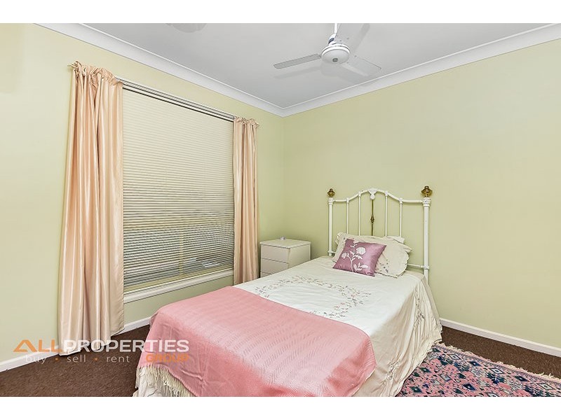 31 Wilton Crescent, Boronia Heights QLD 4124