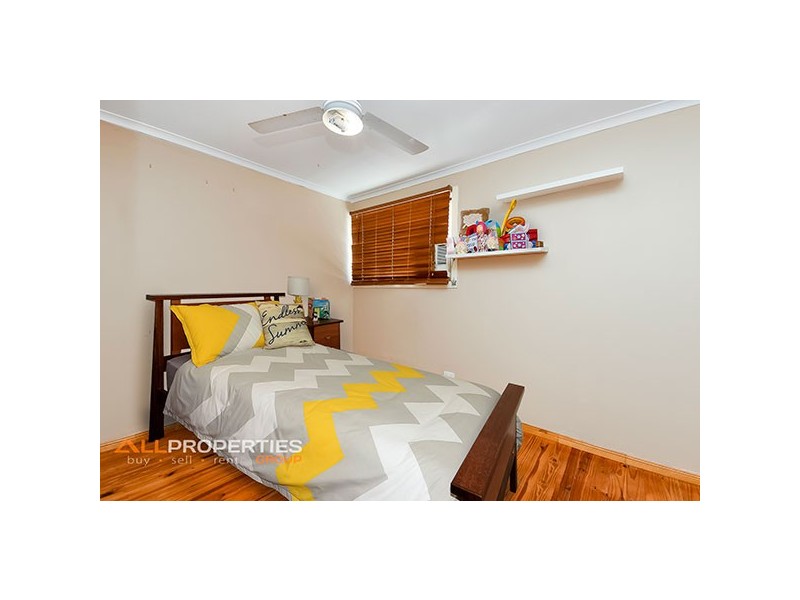 22 Taplow Street, Waterford West QLD 4133