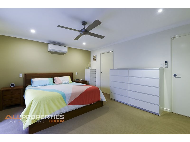3 Knightsbridge Street, Oxley QLD 4075
