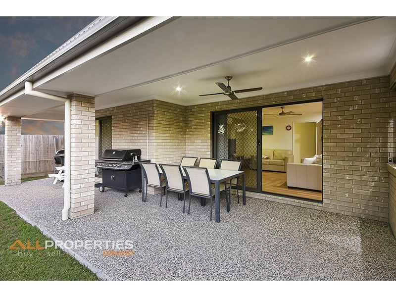 3 Knightsbridge Street, Oxley QLD 4075