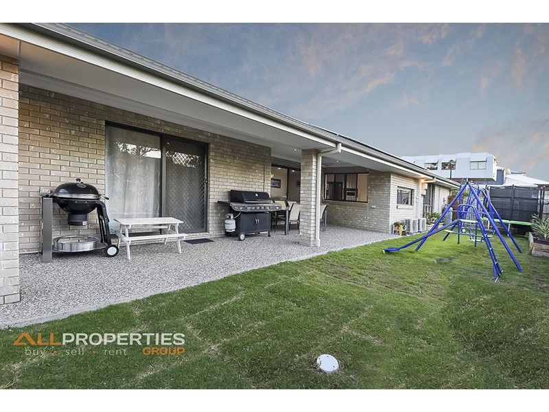 3 Knightsbridge Street, Oxley QLD 4075