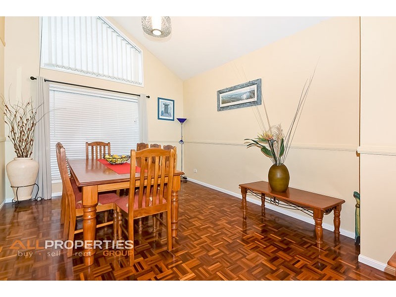 13 ARONIA COURT, Regents Park QLD 4118