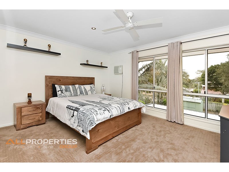 13 ARONIA COURT, Regents Park QLD 4118