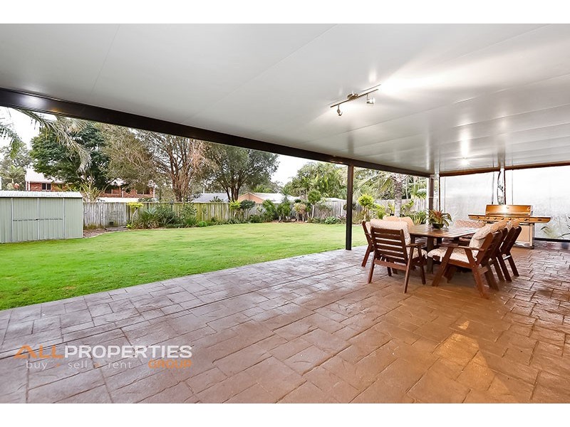 13 ARONIA COURT, Regents Park QLD 4118