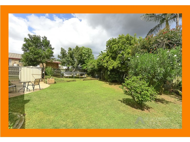 29 Solandra Circuit, Regents Park QLD 4118