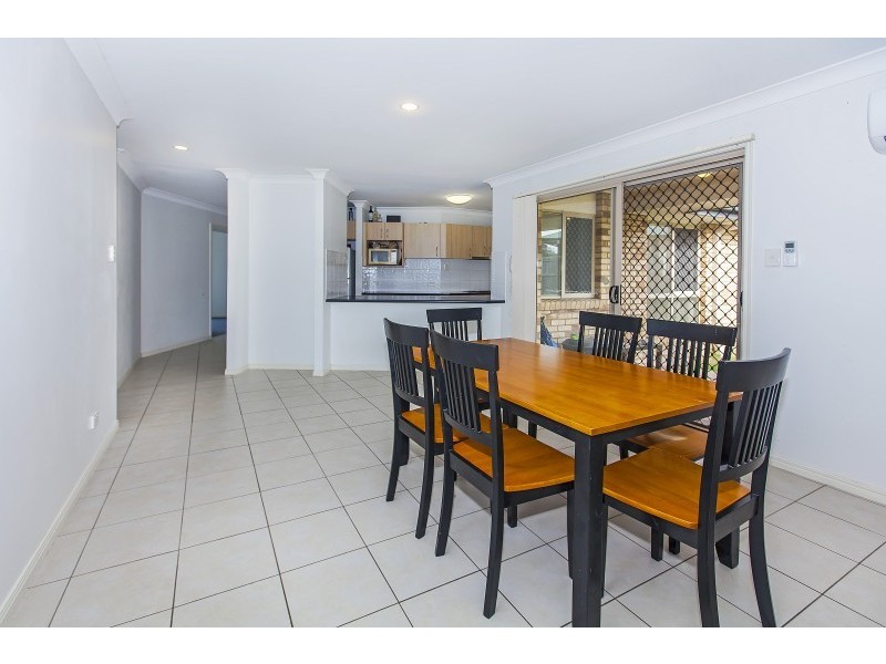 40 Broadleaf Parade, Redbank QLD 4301