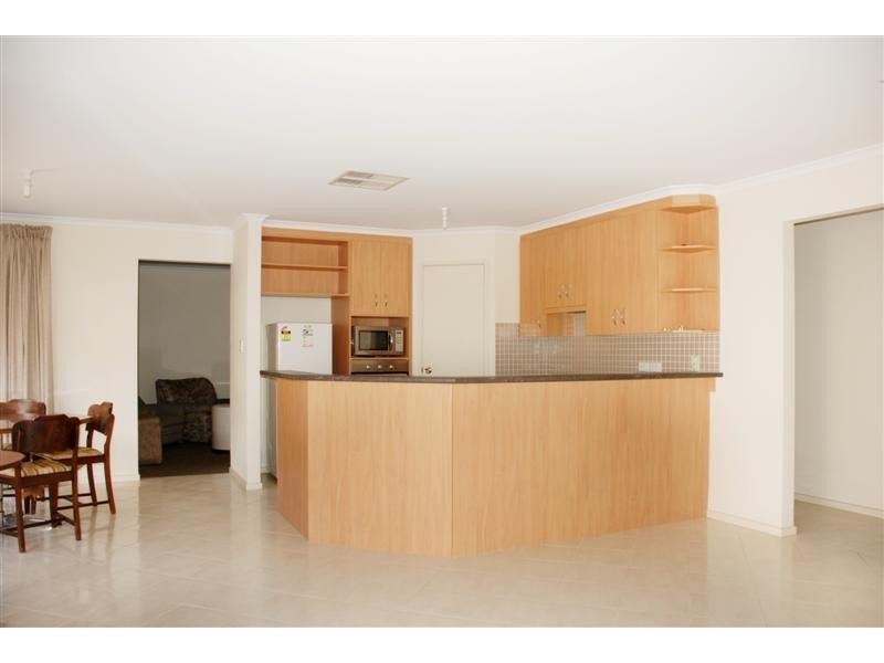 7 Kent Street, Mansfield Park SA 5012