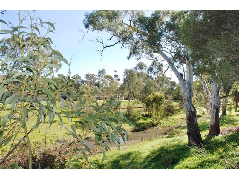 4 Victoria Drive, Modbury SA 5092