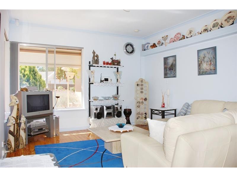2 Victoria Drive, Modbury SA 5092