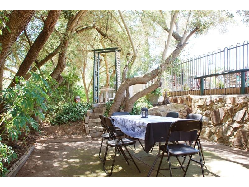 2 Victoria Drive, Modbury SA 5092