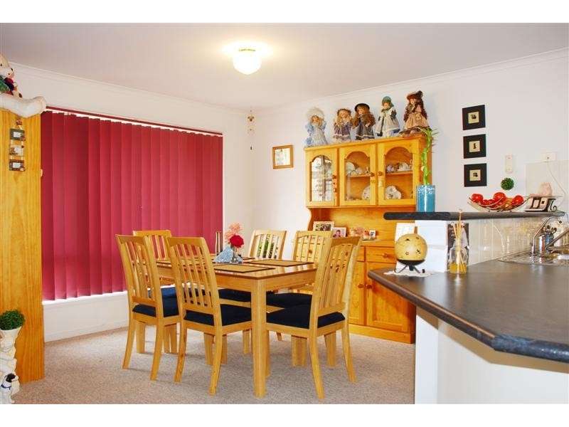 19 Sunset Circuit, Walkley Heights SA 5098