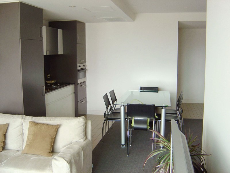 919/27 Liberty Towers, Colley Terrace, Glenelg SA 5045