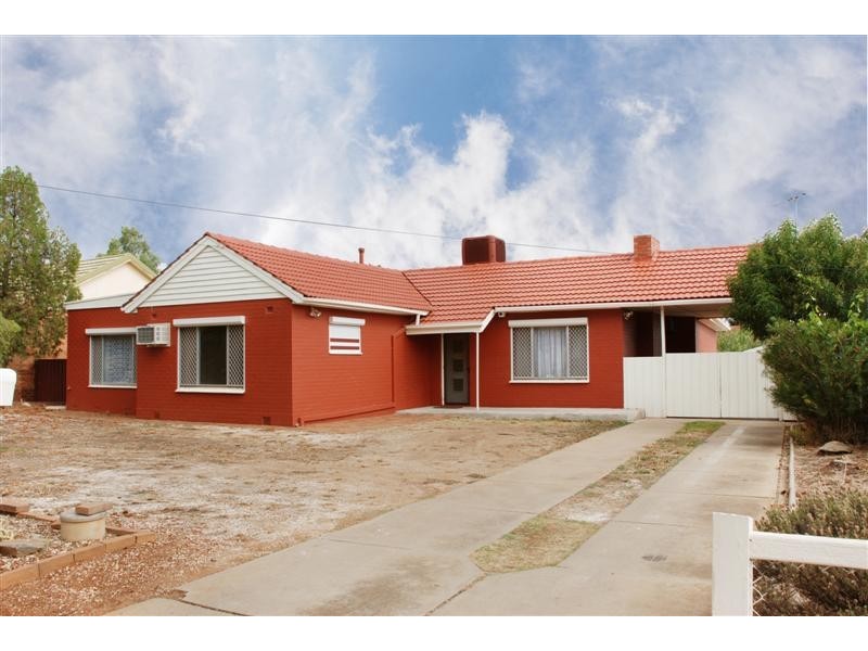 6 Kentish Road, Elizabeth Downs SA 5113