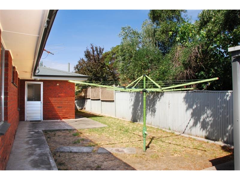 2A Malpas Street, Rostrevor SA 5073
