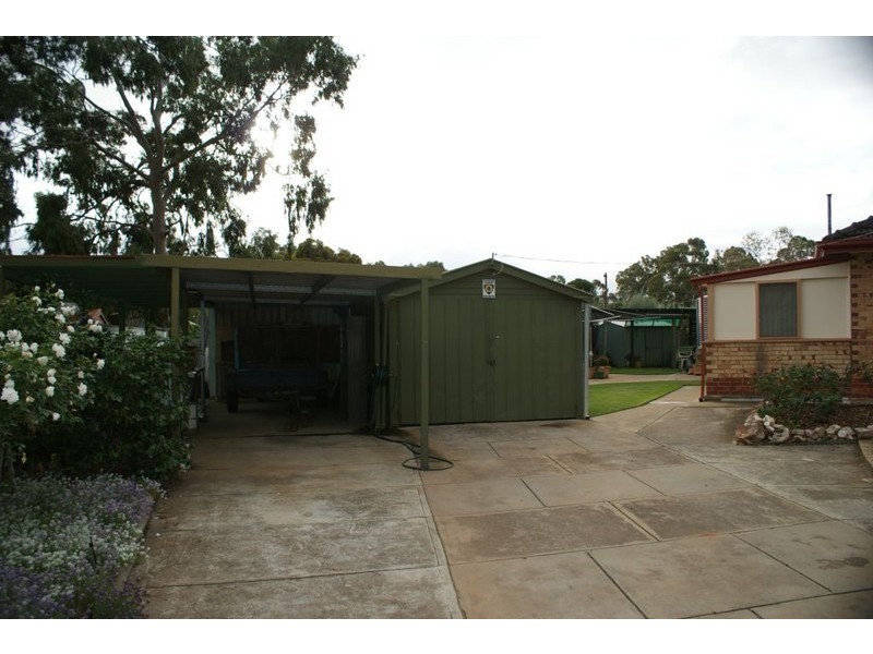 15 Wilfred Ave, Salisbury SA 5108