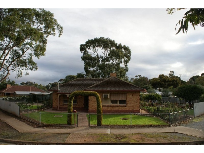 15 Wilfred Ave, Salisbury SA 5108