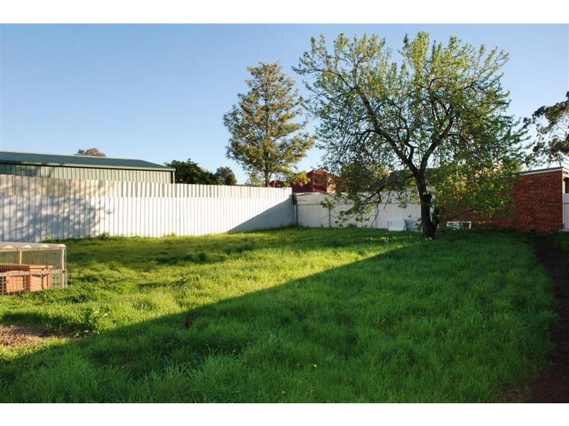 2 Frith St, Elizabeth Grove SA 5112