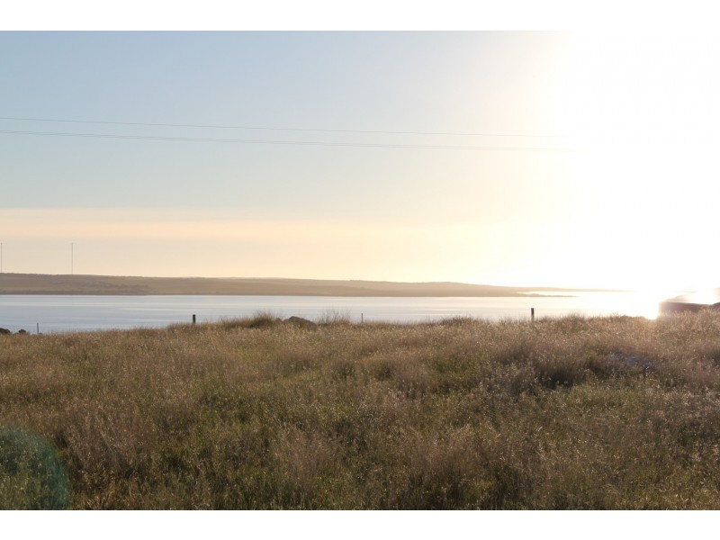 11 Brougham Place, Streaky Bay SA 5680