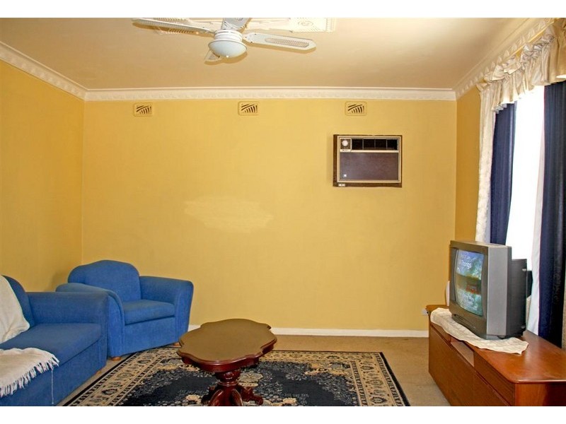 10 Walker Street, Birkenhead SA 5015