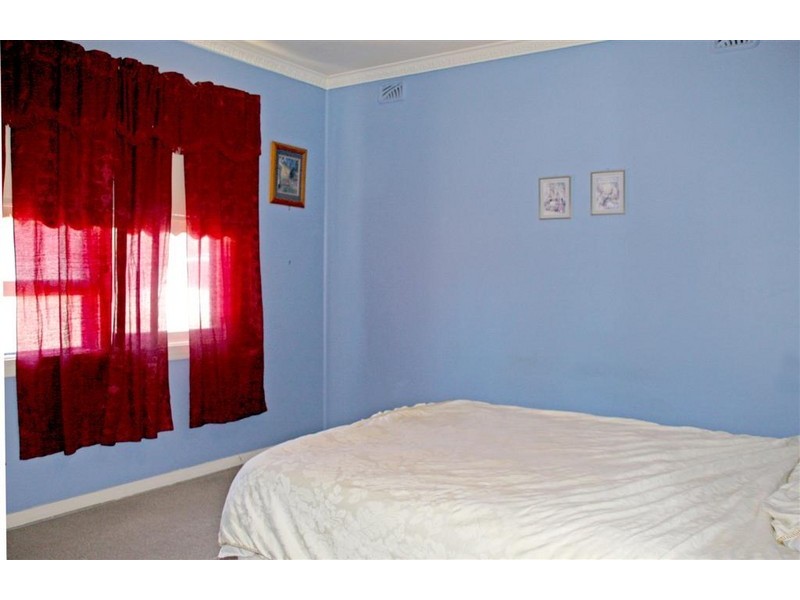10 Walker Street, Birkenhead SA 5015