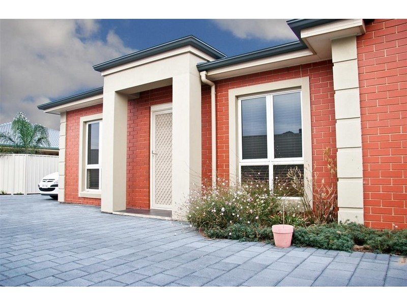 2/27 Berkeley Street, Cheltenham SA 5014