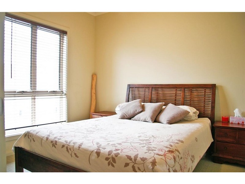 2/27 Berkeley Street, Cheltenham SA 5014