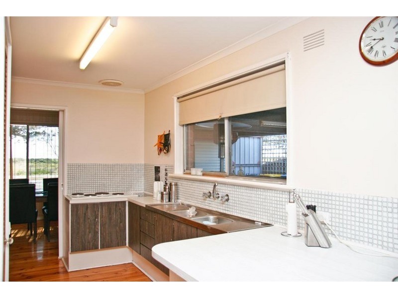 332 Lady Gowrie Drive, Taperoo SA 5017