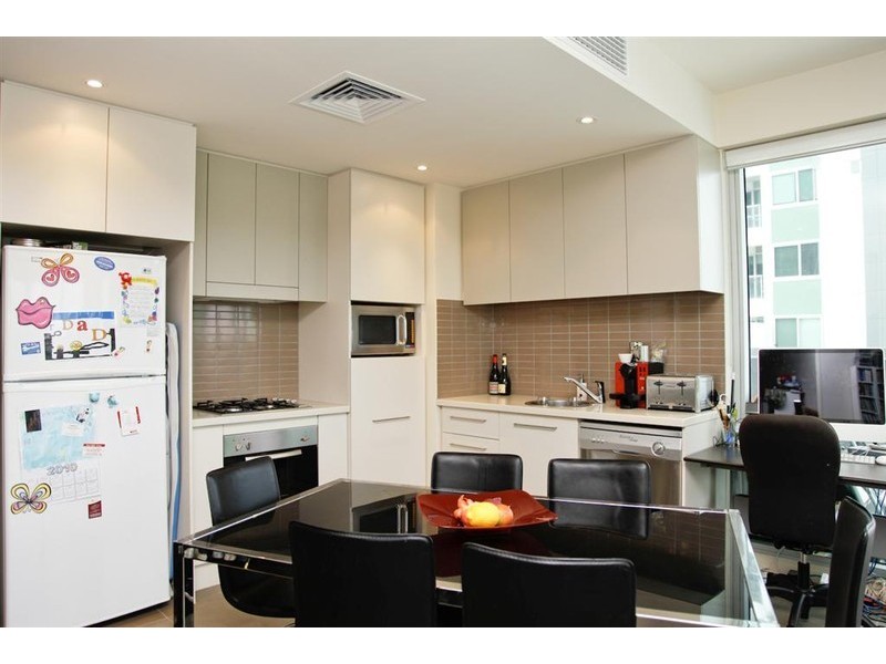 Apart 206, 1-2 Tarni Court, Spinnaker Sky Homes, Port Adelaide SA 5015