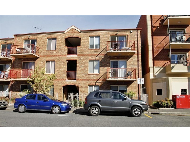 17/19 St Helena Place, Adelaide SA 5000