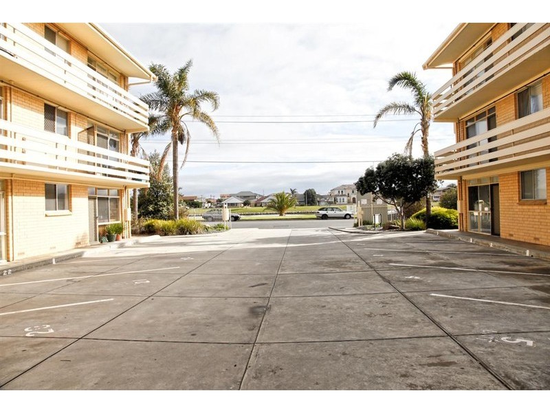 24/50 Adelphi Crescent, Glenelg North SA 5045