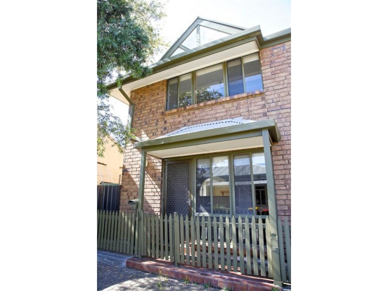 8/12 Gray Court, Adelaide SA 5000
