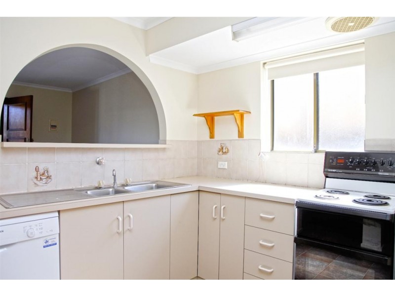8/12 Gray Court, Adelaide SA 5000