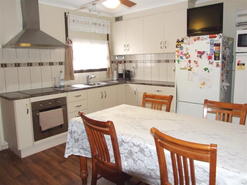 5 Belah St, Renmark SA 5341