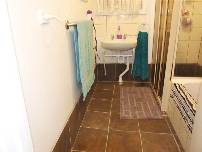 5 Belah St, Renmark SA 5341