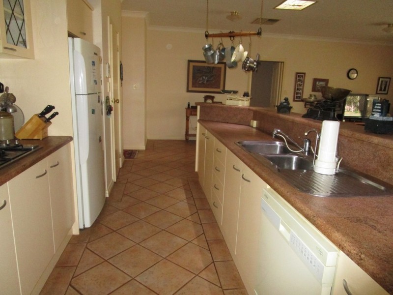 314 Bassham Rd, Loveday SA 5345