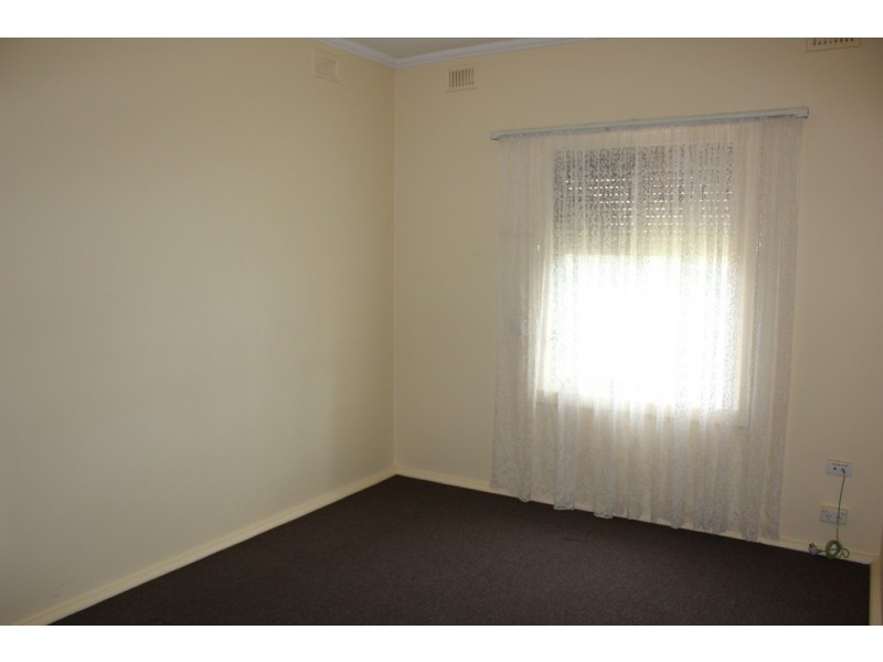 27 Tonkin Avenue, Barmera SA 5345