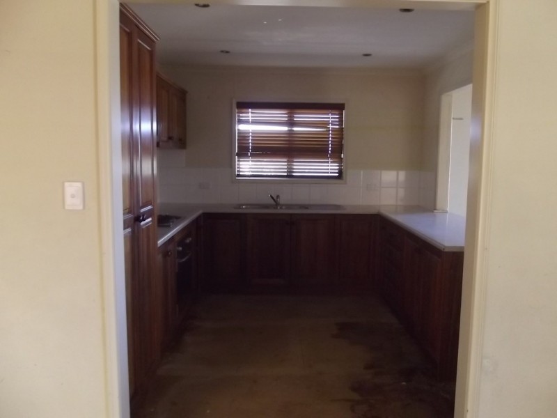 37 Tiliqua Crescent, Roxby Downs SA 5725