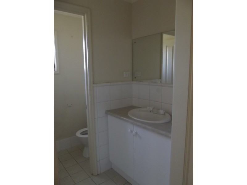 37 Tiliqua Crescent, Roxby Downs SA 5725