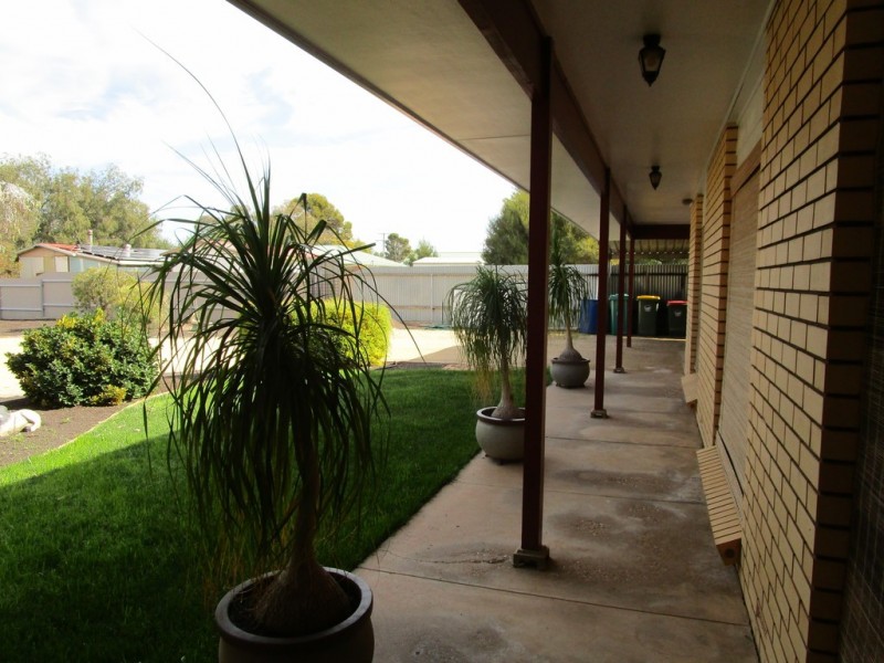 51 Colin, Loxton SA 5333