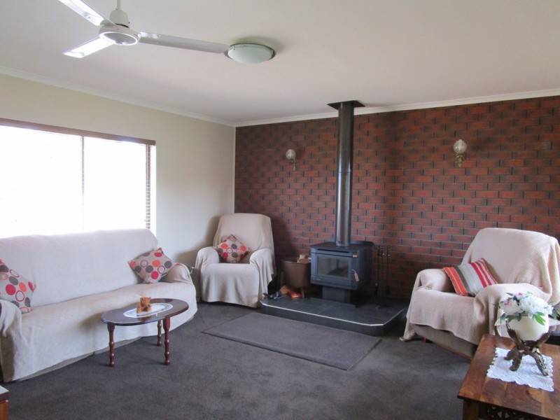 51 Colin, Loxton SA 5333