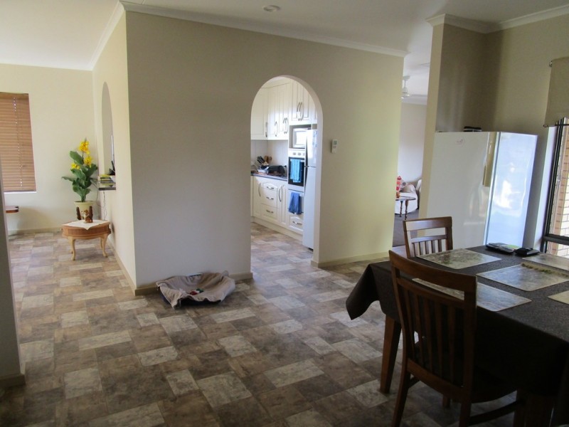 51 Colin, Loxton SA 5333