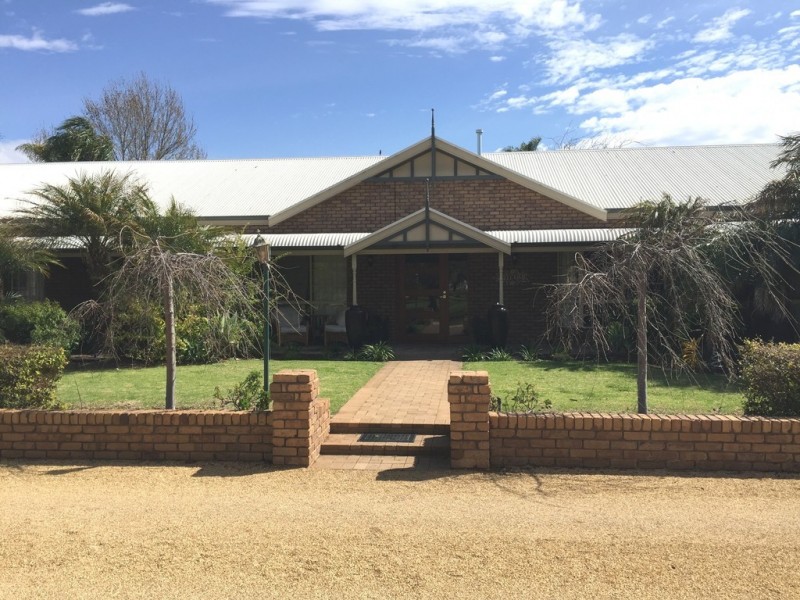 20197 Renmark Ave, Renmark SA 5341