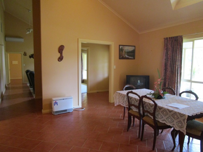 54 Slaughter Rd, Barmera SA 5345