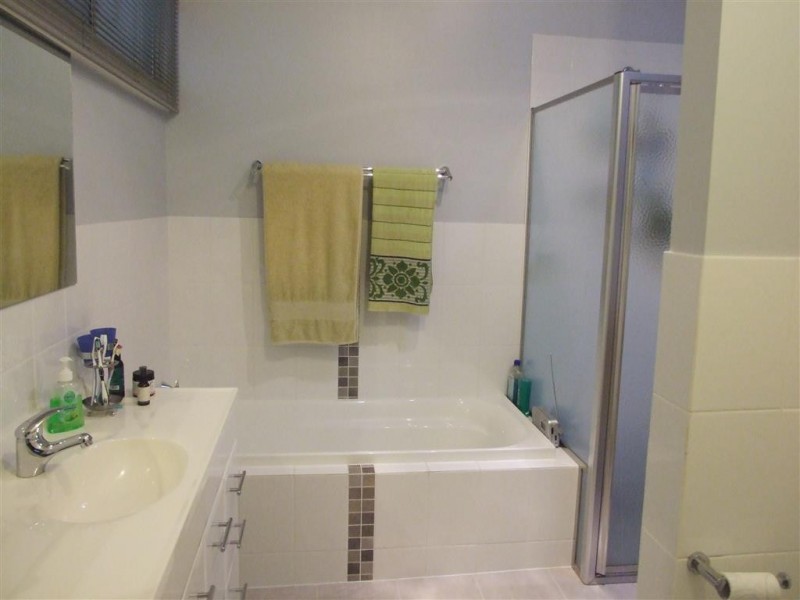 16 Twelfth St, Renmark SA 5341