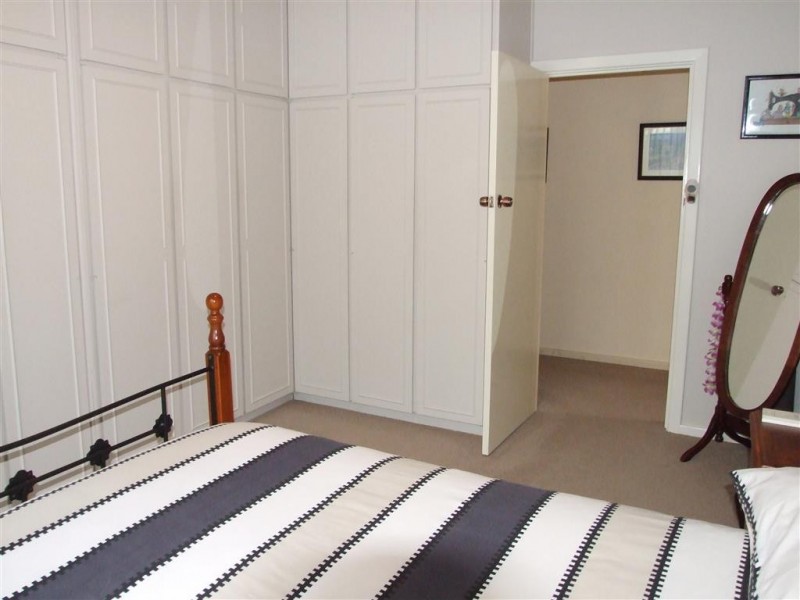 16 Twelfth St, Renmark SA 5341