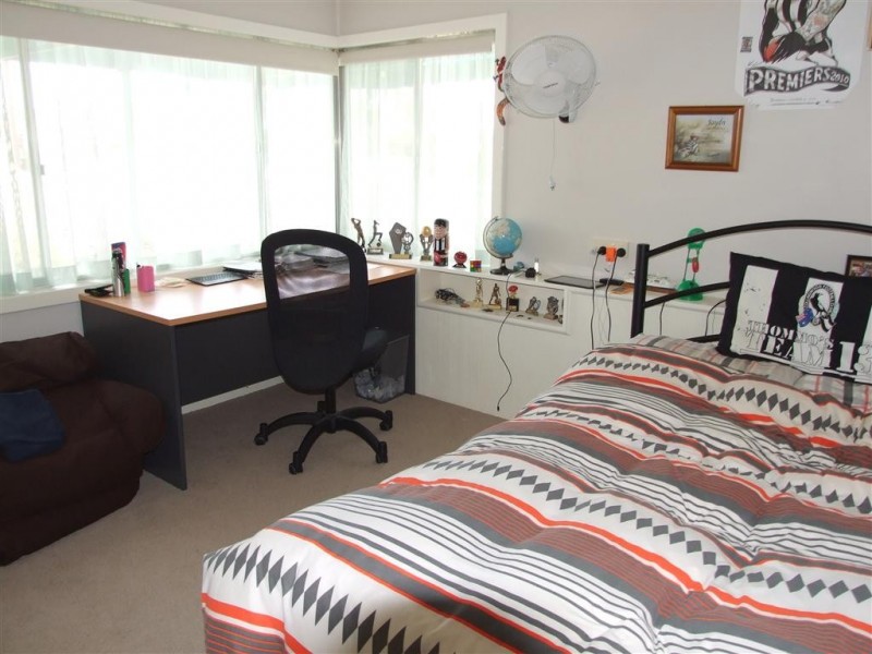 16 Twelfth St, Renmark SA 5341