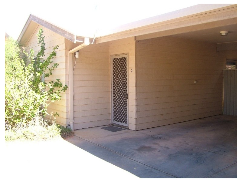 2/12 Kennebery Crescent, Roxby Downs SA 5725