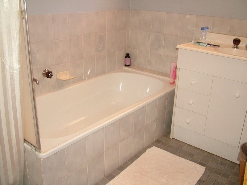 12/6  Phibbs Court, Roxby Downs SA 5725